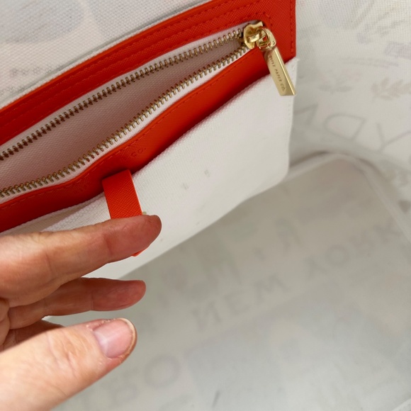 Large Rifle Paper Co. Travel Themed Travel Tote with Luggage Tag NWOT - Picture 8 of 12